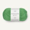 Sandnes Mandarin Petit - 8236 Jelly bean green