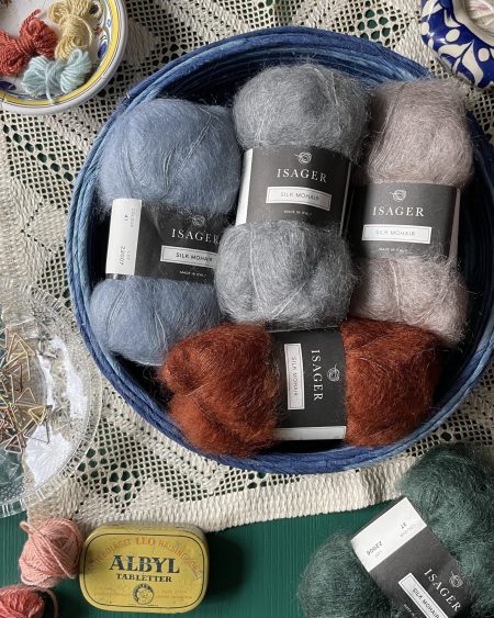 Fem nystan Isager Silk Mohair